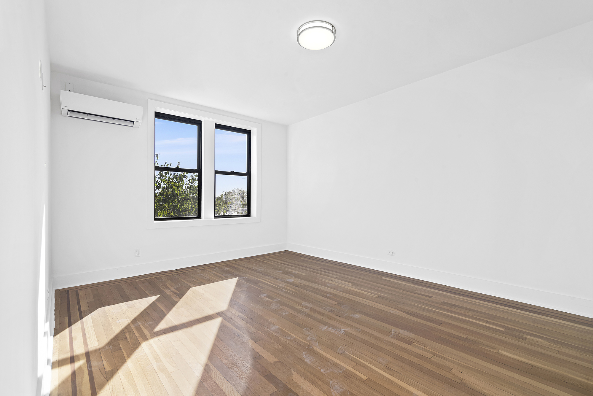 Bedroom 2 - PH2